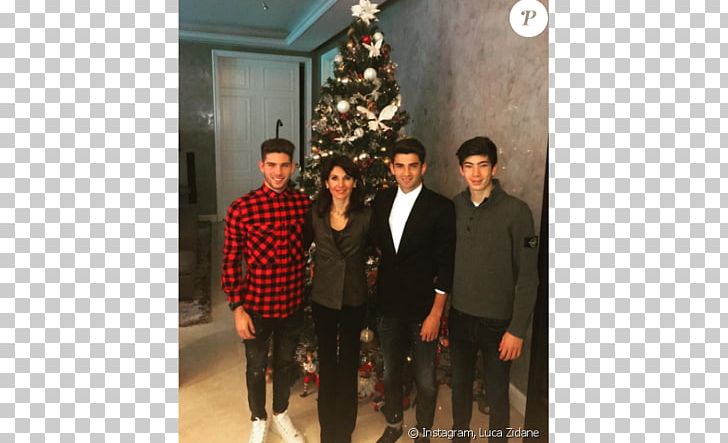 Christmas Tree Real Madrid Castilla Real Madrid C.F. Football Player Family PNG, Clipart, Christmas, Christmas Decoration, Christmas Tree, Event, Family Free PNG Download