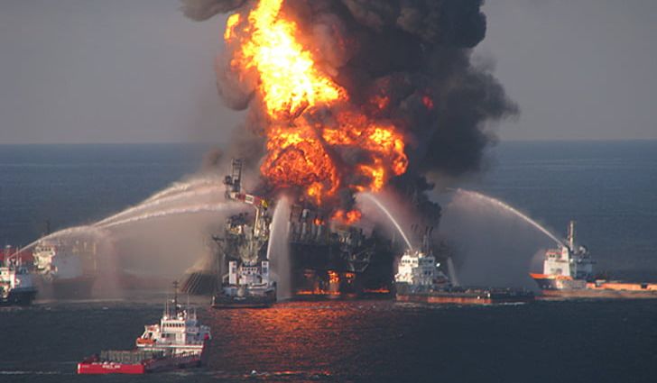 Deepwater Horizon Oil Spill Deepwater Horizon Explosion Gulf Of Mexico PNG, Clipart, April 20, Deepwater Horizon Explosion, Deepwater Horizon Oil Spill, Drilling Rig, Explosion Free PNG Download