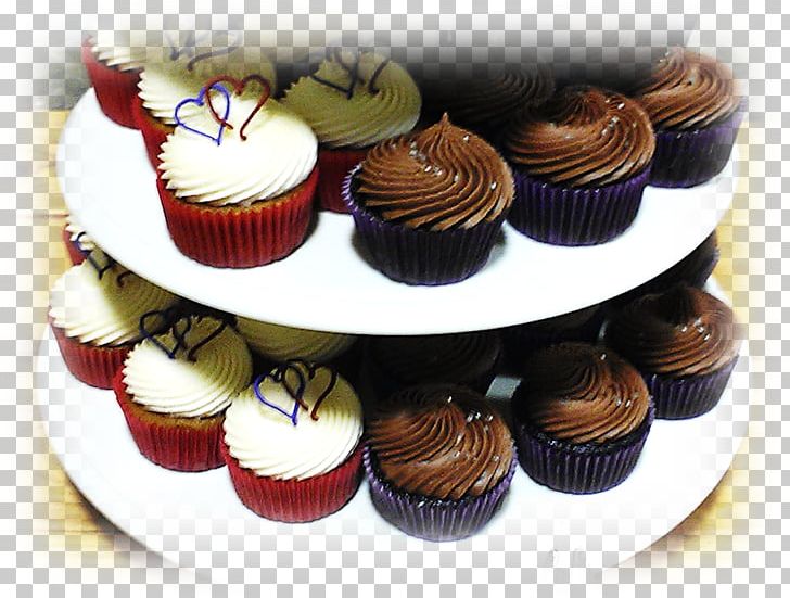 Cupcake Ischoklad Peanut Butter Cup Petit Four Praline PNG, Clipart, Baking, Buttercream, Cake, Chocolate, Cupcake Free PNG Download